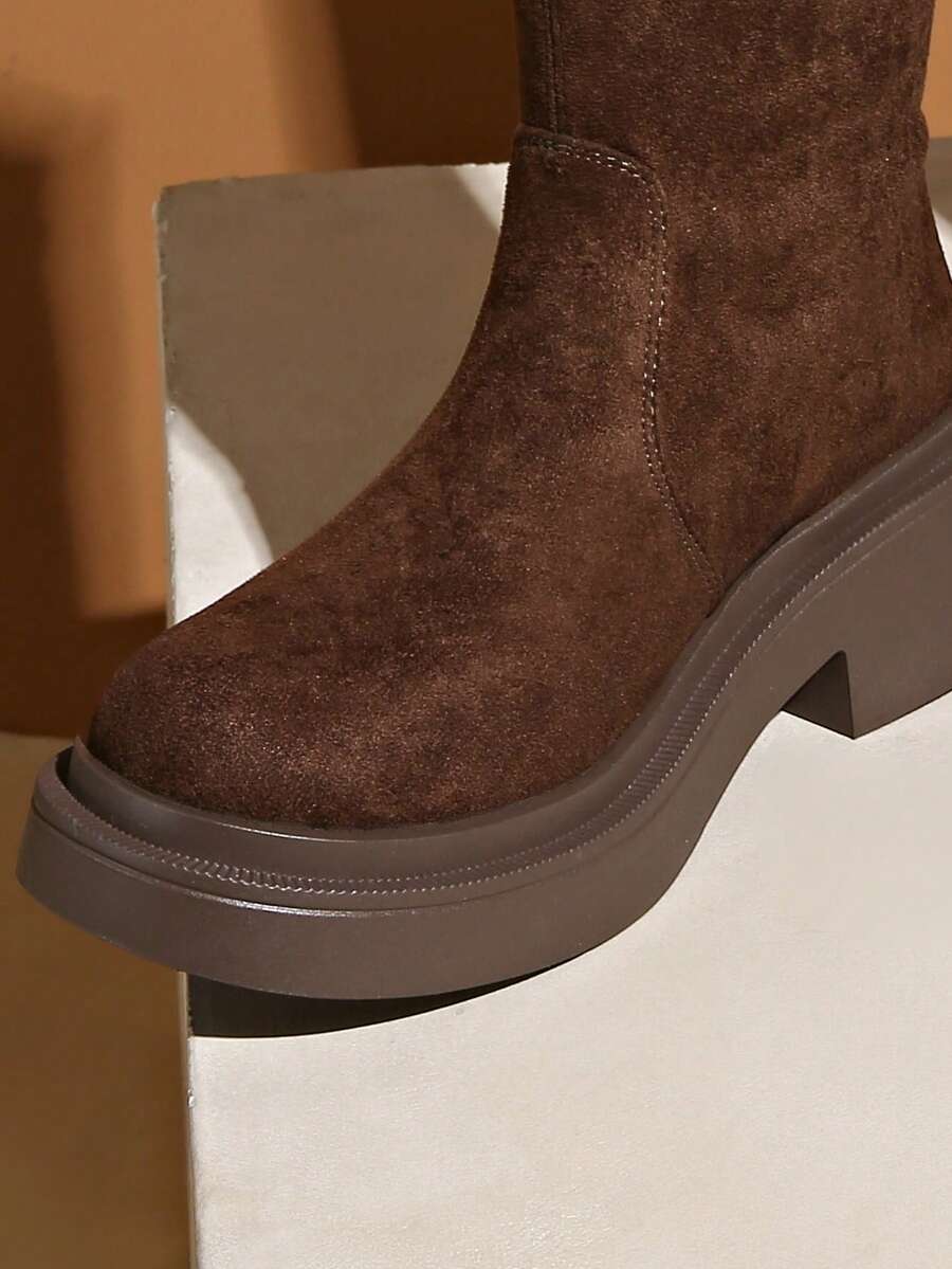 ESME – Timeless Knee-High Boots with Elegant Fit