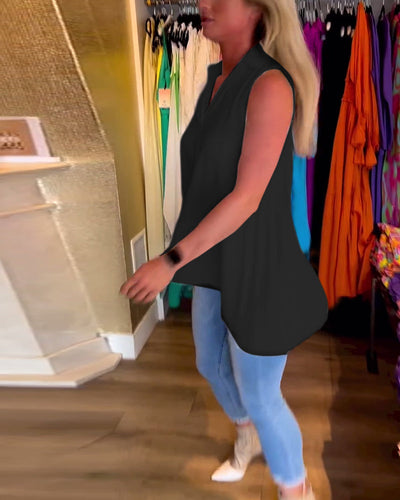 Jodie - Sleeveless Top with Ruffles and Lapels