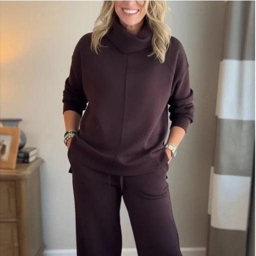 Hayley | High-Neck Lounge Set