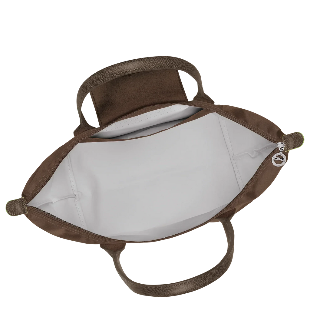 Tote, Terra
