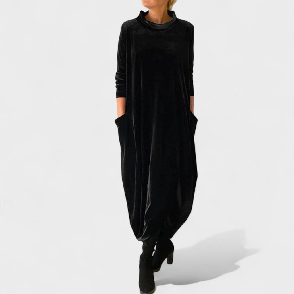 Saoirse | Elegant Velvet Dress with Pockets