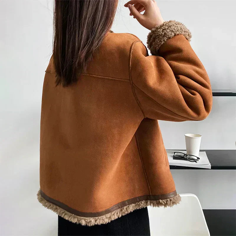 Rose | Buttoned teddy jacket