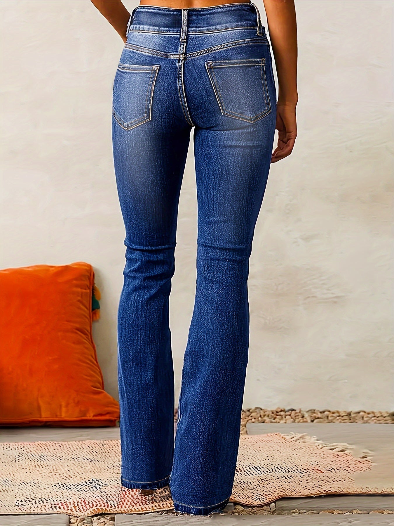 Pauline | Trendy High-Waisted Flared Jeans